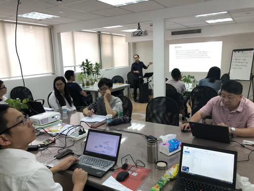 艾縱咨詢在上海組織了devops professional的認證培訓